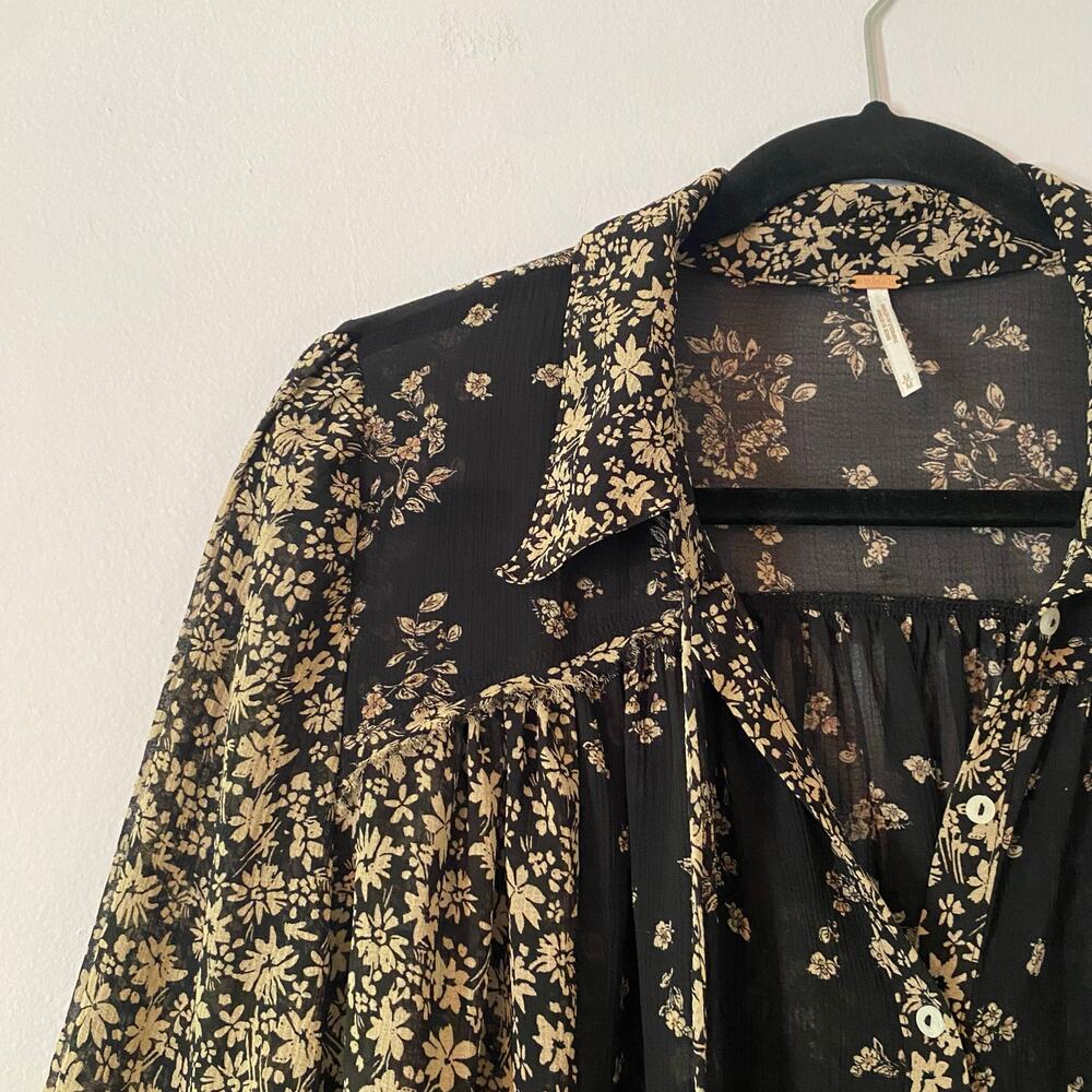 Free People Black Tan Floral Whimsygoth Sheer Button Down Blouse Women's Medium - Picture 4 of 10